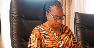 Read more about the article UMUVUGIZI W’IHURIRO YITABIRIYE  AMAHUGURWA Y’ABAGIZE URUGAGA RW’ABAGORE RUSHAMIKIYE KU MUTWE WA POLITIKI.